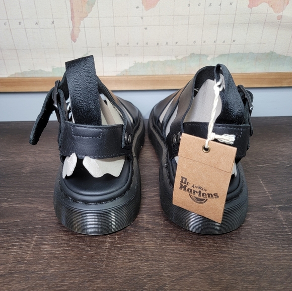 BRAND NEW Dr. Martens AirWair Gryphon Black Womens Size 8.0 - Picture 5 of 6
